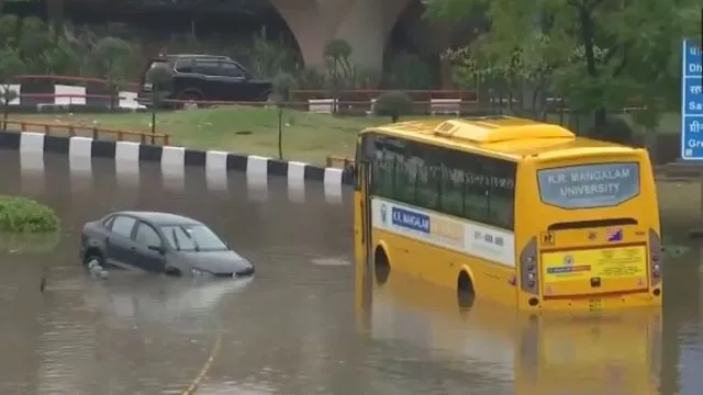 delhi-rains-massive-traffic-snarls-waterlogging-across-delhincr-after-overnight-downpour-commuters-suffer-watch